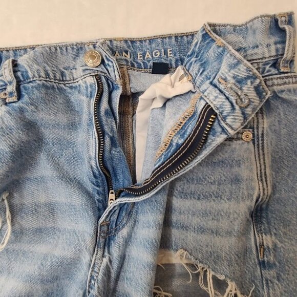 American Eagle Jeans Women's Light Wash Size 6 Distressed Baggy Wide Leg - Picture 5 of 16